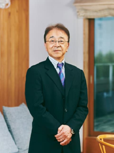 柳澤 泰男の写真